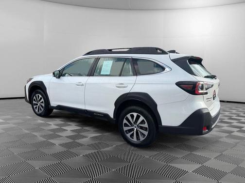 2024 Subaru Outback Base