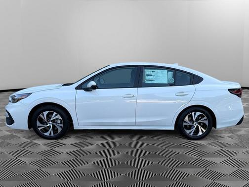 Crystal White Pearl 2025 Subaru Legacy Premium