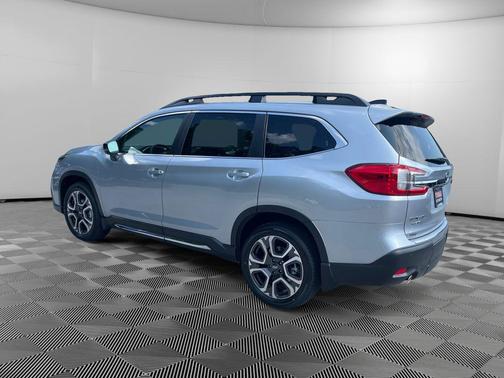 2025 Subaru Ascent Limited 7-Passenger