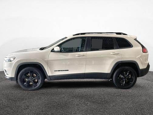 Pearl White Pearlcoat 2019 Jeep Cherokee Latitude Plus