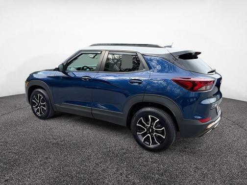 Blue Glow Metallic 2023 Chevrolet Trailblazer ACTIV