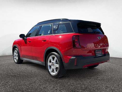 Chili Red II 2026 MINI Countryman Cooper S ALL4