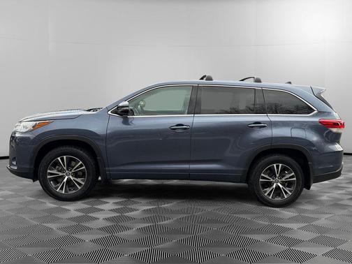 2018 Toyota Highlander LE Plus