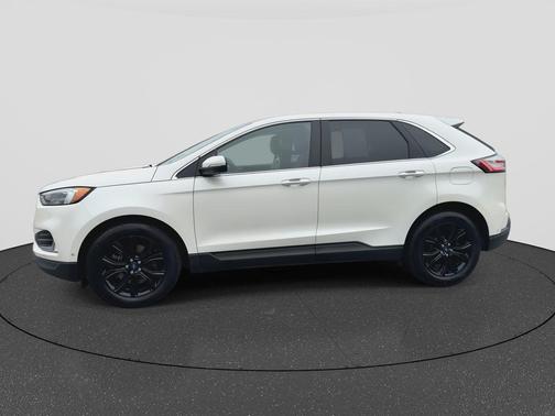 STAR WHITE METALLIC TRI-COAT 2020 Ford Edge Titanium