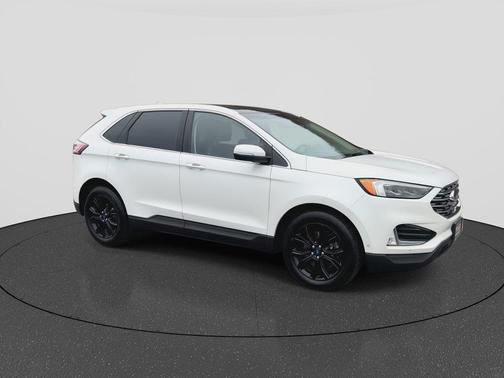STAR WHITE METALLIC TRI-COAT 2020 Ford Edge Titanium