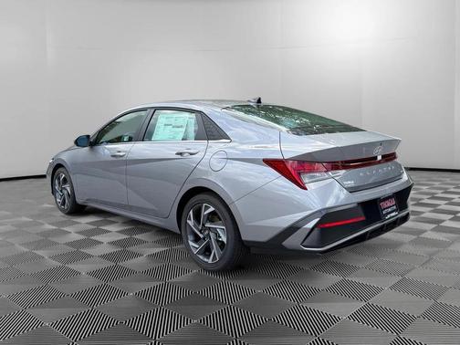 2025 Hyundai ELANTRA HEV Limited