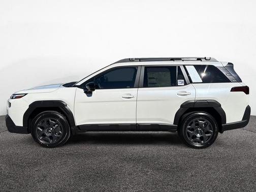Crystal White Pearl 2026 Subaru Outback Premium