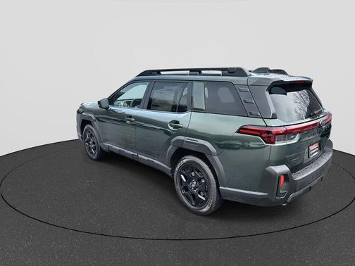 Deep Emerald Green Pearl 2026 Subaru Outback Limited