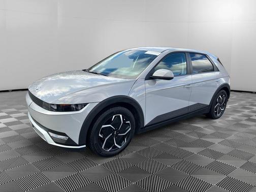 2024 Hyundai IONIQ 5 SE