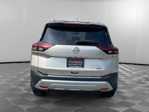 2022 Nissan Rogue Platinum