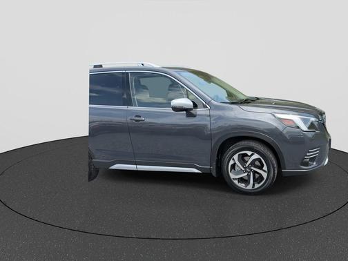 Magnetite Gray Metallic 2023 Subaru Forester Touring