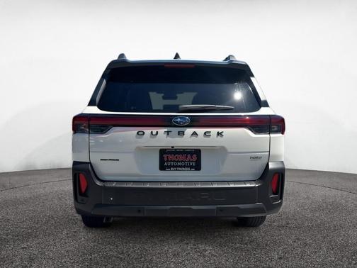 Crystal White Pearl 2026 Subaru Outback Premium