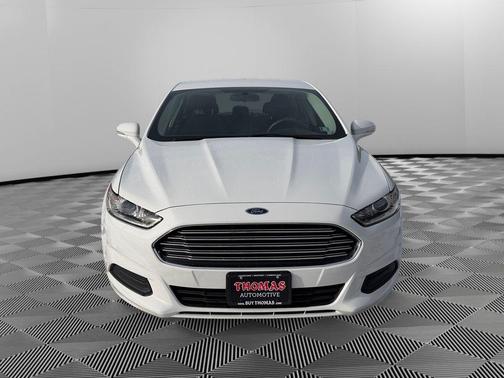 2016 Ford Fusion Hybrid SE