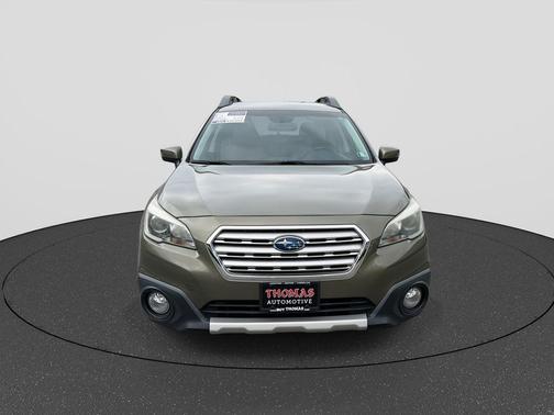 Wilderness Green Metallic 2015 Subaru Outback 2.5i Limited