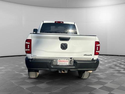 2024 RAM 2500 Tradesman Crew Cab 4x4 6'4' Box