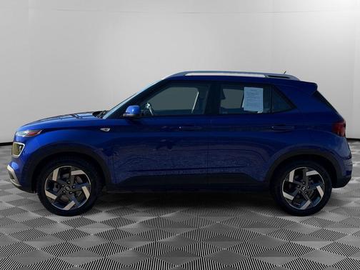 2023 Hyundai VENUE Limited
