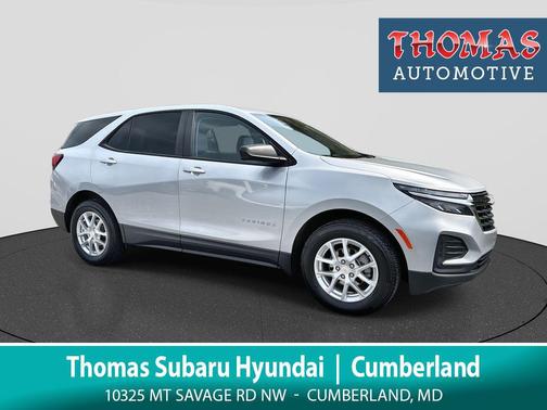 Silver Ice Metallic 2022 Chevrolet Equinox LS