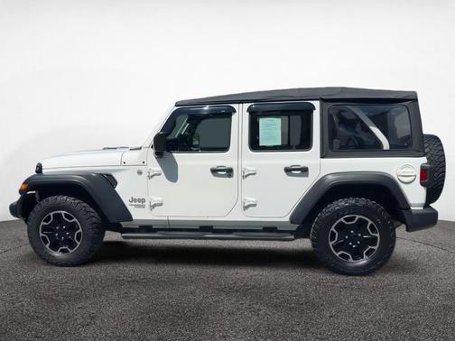 Bright White Clearcoat 2018 Jeep Wrangler Unlimited Sport