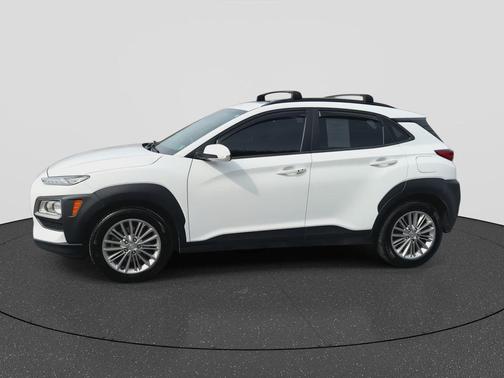 2021 Hyundai KONA SEL Plus