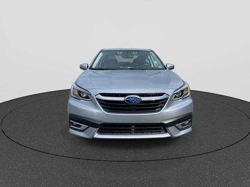 Ice Silver Metallic 2022 Subaru Legacy Limited