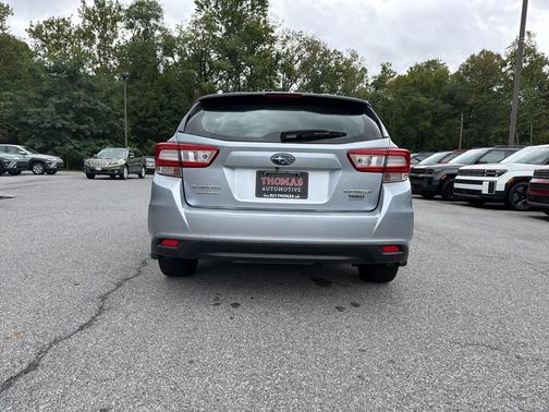 Ice Silver Metallic 2019 Subaru Impreza 2.0i
