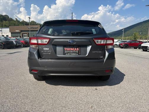 Magnetite Gray Metallic 2018 Subaru Impreza 2.0i