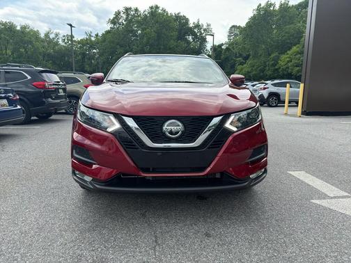 Scarlet Ember Tintcoat 2021 Nissan Rogue Sport SV