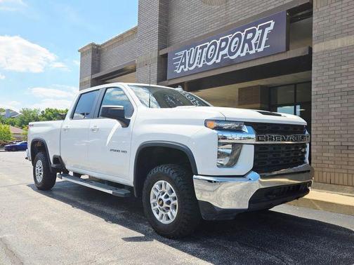 Summit White 2022 Chevrolet Silverado 2500 LT