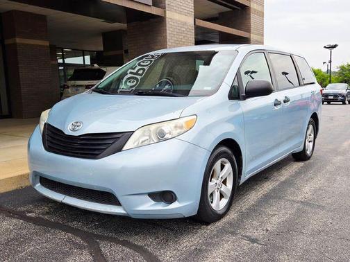 2015 Toyota Sienna L