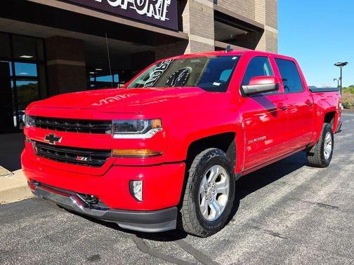 2018 Chevrolet Silverado 1500 2LT