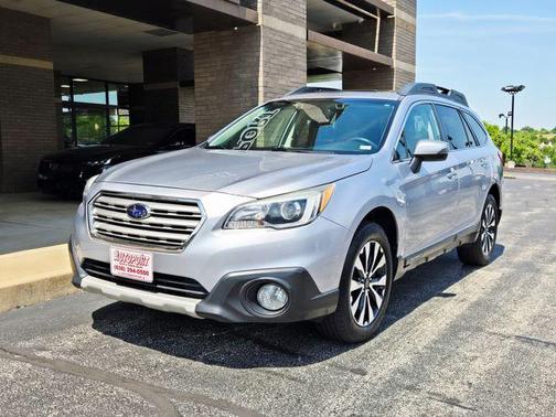 Ice Silver Metallic 2015 Subaru Outback 2.5i Limited