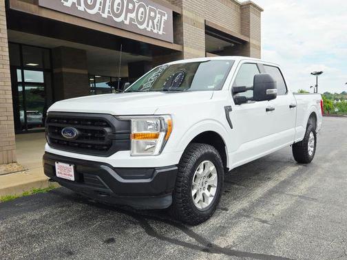 White 2022 Ford F-150 FOUR DOOR CREW CAB
