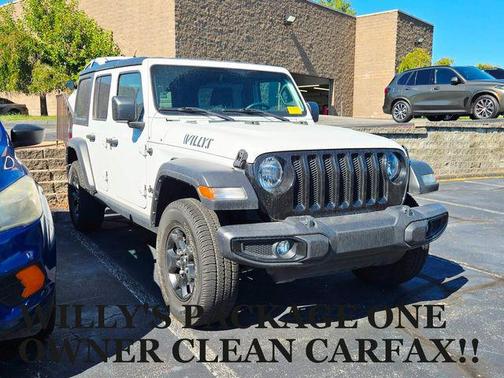 Bright White Clearcoat 2021 Jeep Wrangler Unlimited Sport