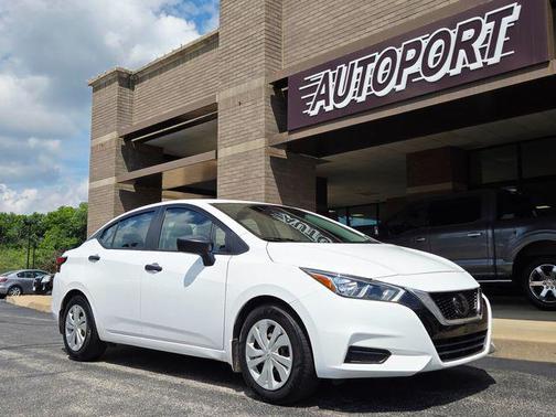 2021 Nissan Versa 1.6 S