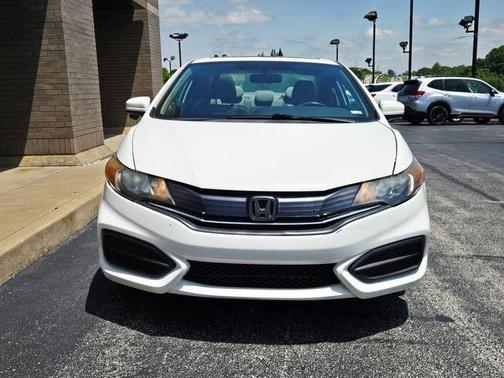 White 2015 Honda Civic EX