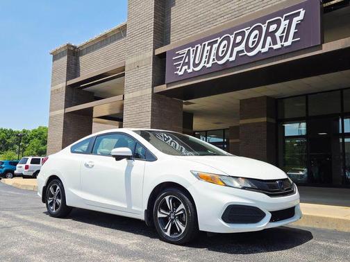 White 2015 Honda Civic EX