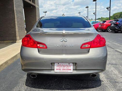2012 INFINITI G37x Base