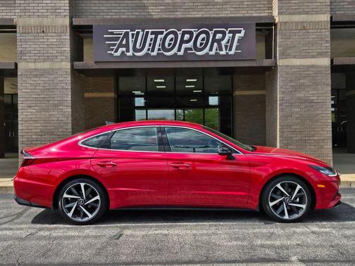 2021 Hyundai SONATA SEL Plus