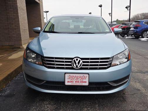 2012 Volkswagen Passat 2.5 SE