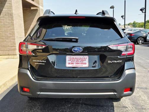 2023 Subaru Outback Premium