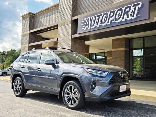 2025 Toyota RAV4 Hybrid XLE Premium