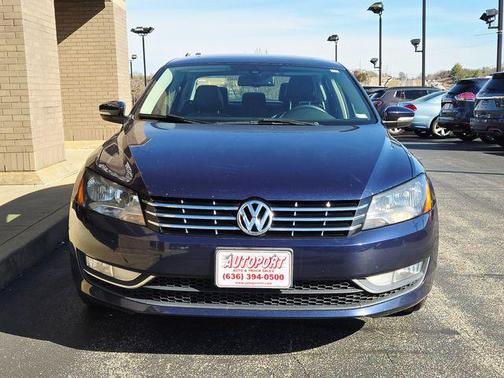 2014 Volkswagen Passat 1.8T Auto SEL Premium