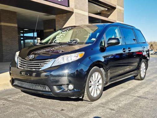 2014 Toyota Sienna XLE
