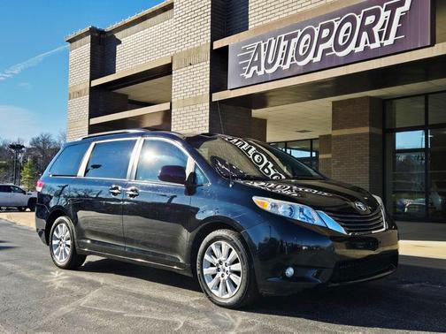 2014 Toyota Sienna XLE