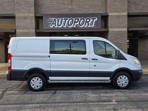 2018 Ford Transit-250 Base