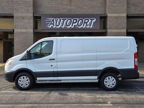 2018 Ford Transit-250 Base