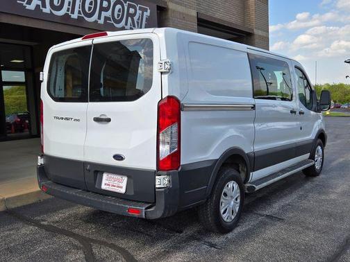 2018 Ford Transit-250 Base