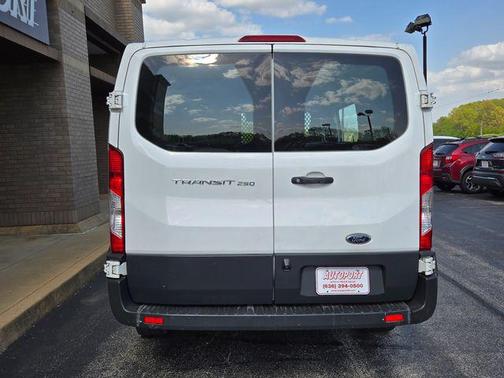 2018 Ford Transit-250 Base