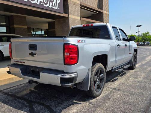 2017 Chevrolet Silverado 1500 2LT