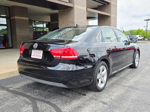 2012 Volkswagen Passat 2.5 SE